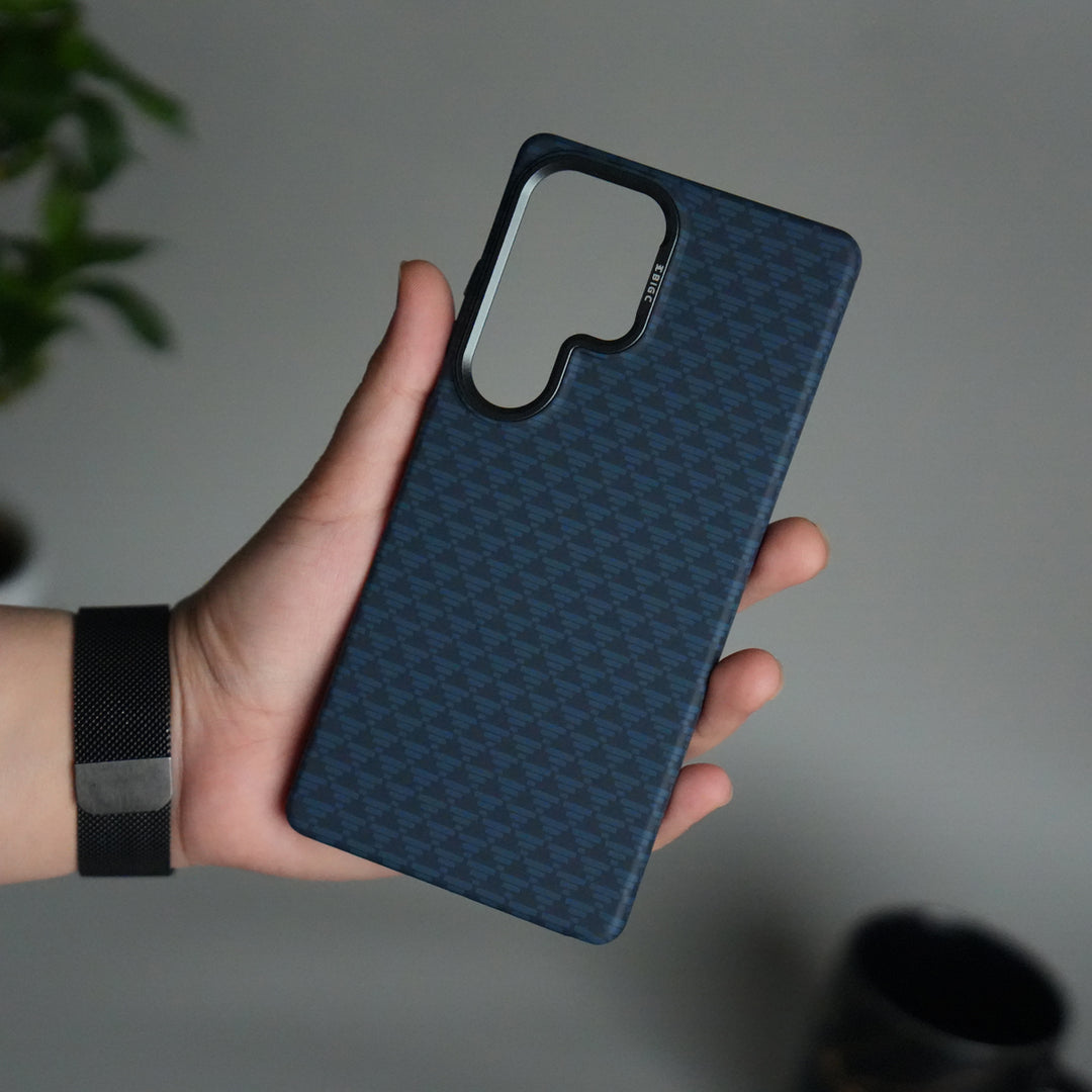 Galaxy S25 Ultra Houndstooth Pattern Case | Slim Hard Back Cover | Matte Finish Protective Case with MagSafe