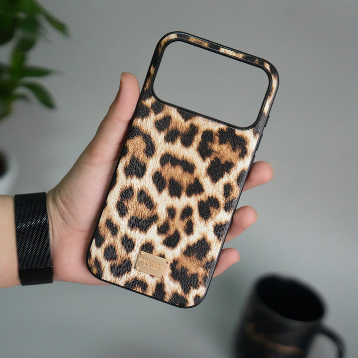 iPhone 17 Series Luxury DG Leopard Pattern Case Cover