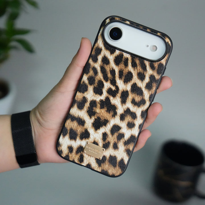 iPhone 17 Series Luxury DG Leopard Pattern Case Cover