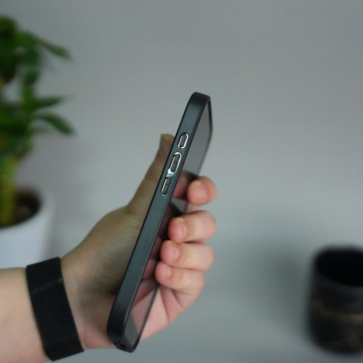 iPhone 17 Series Luxury DG Leopard Pattern Case Cover