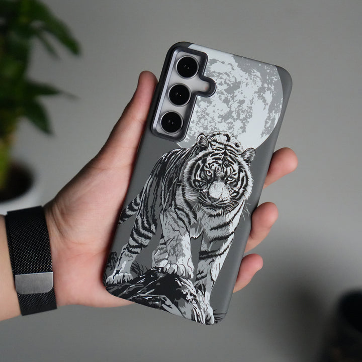 Galaxy S24 Carbon Fiber Texture Case | Gray Tiger Printed Hard PC Cover with MagSafe | Shockproof Slim Protection