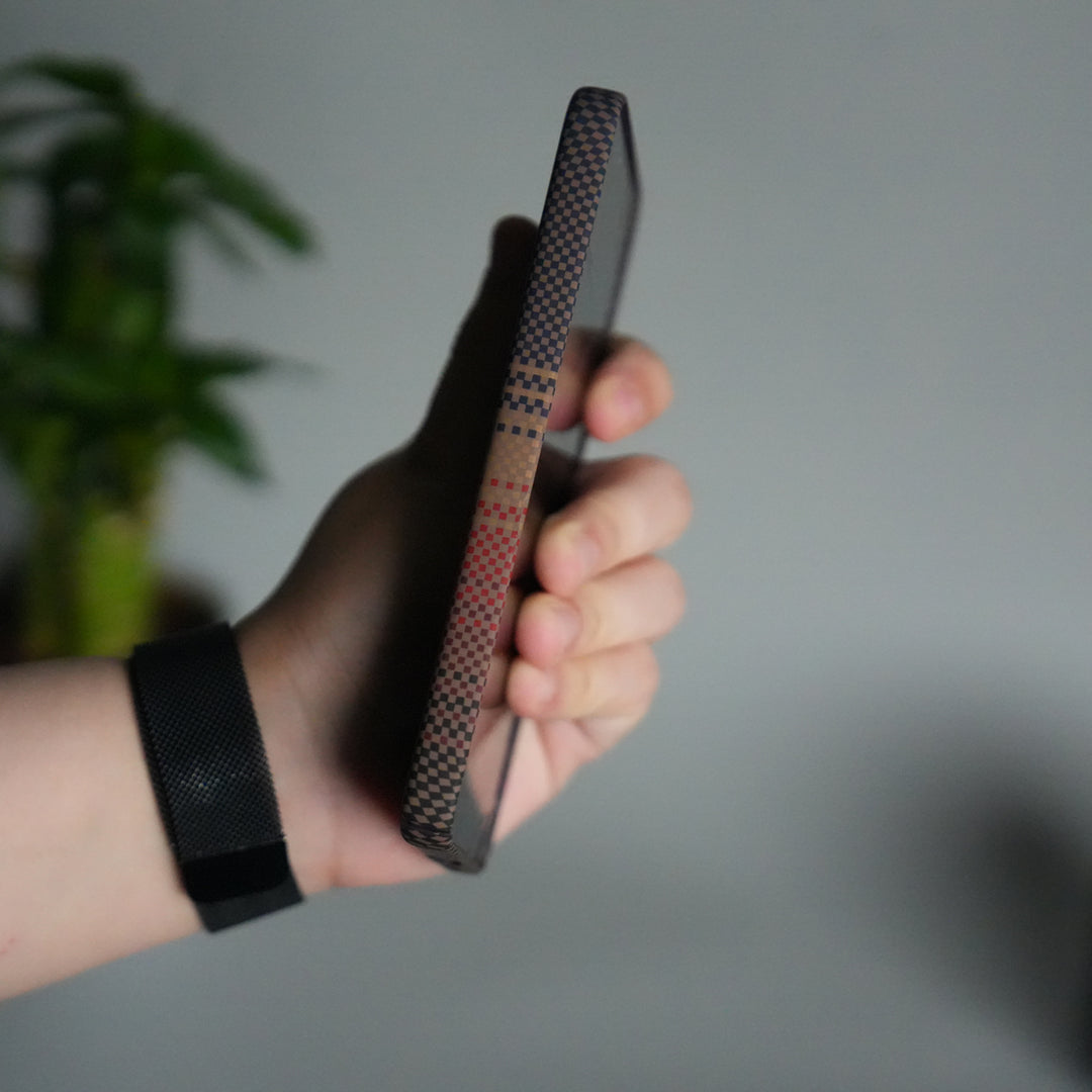 Galaxy S24 Carbon Fiber Texture Aramid Design Hard Pc MagSafe Case Cover | OrangeRed