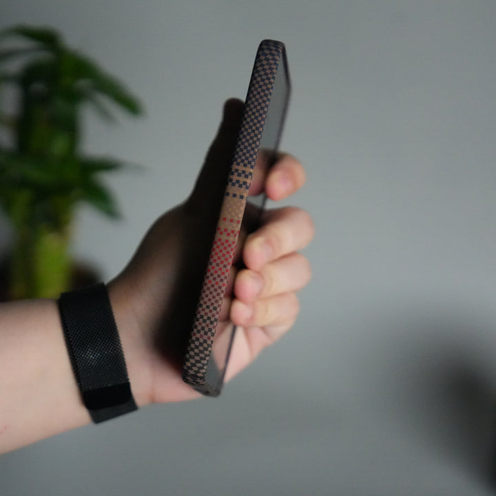 Galaxy S24 Carbon Fiber Texture Aramid Design Hard Pc MagSafe Case Cover | OrangeRed