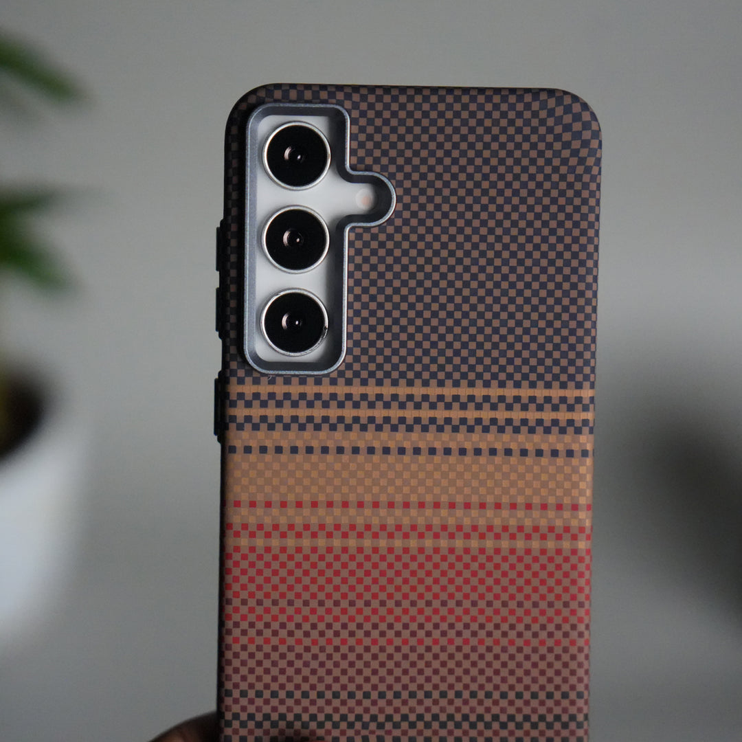 Galaxy S24 Carbon Fiber Texture Aramid Design Hard Pc MagSafe Case Cover | OrangeRed