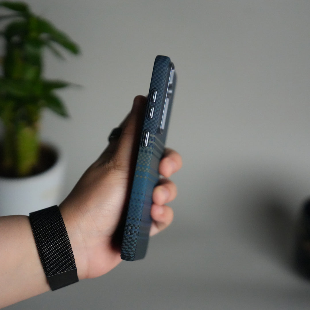 Galaxy S24 Carbon Fiber Texture Aramid Design Hard Pc MagSafe Case Cover | BlueGreen