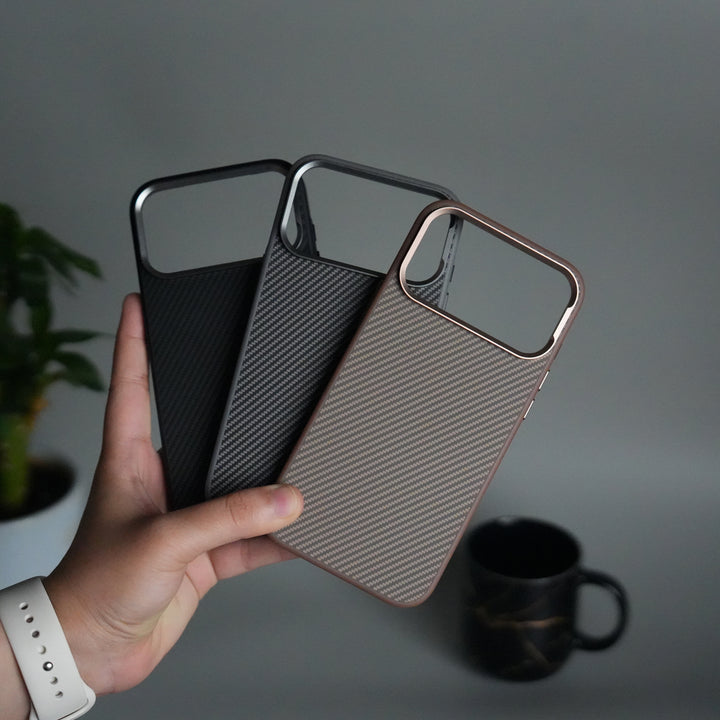 iPhone 17 Pro Metal Camera Ring Carbon Fiber Design MagSafe Cover