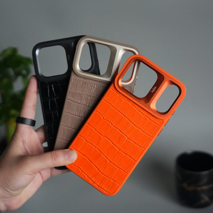 iPhone 17 Pro Crocodile Leather Pattern Case | Premium Luxury Back Cover with Metal Camera Frame