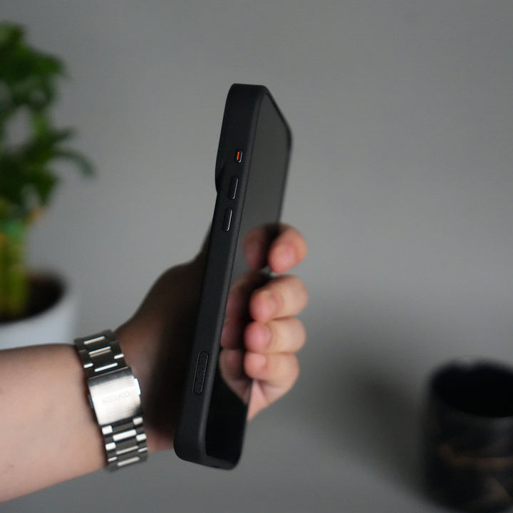 iPhone 17 Pro Crocodile Leather Pattern Case | Premium Luxury Back Cover with Metal Camera Frame