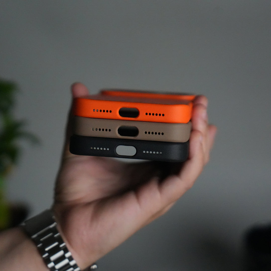 iPhone 17 Pro Crocodile Leather Pattern Case | Premium Luxury Back Cover with Metal Camera Frame