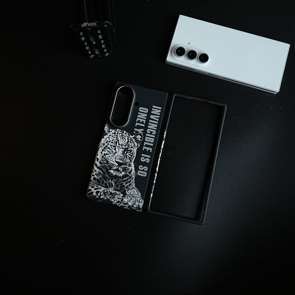 FRATO Fold 7 Collection Wildlife Graphic Printed Case for Samsung Galaxy Z Fold 7 | MagSafe Compatible | Protective Cover