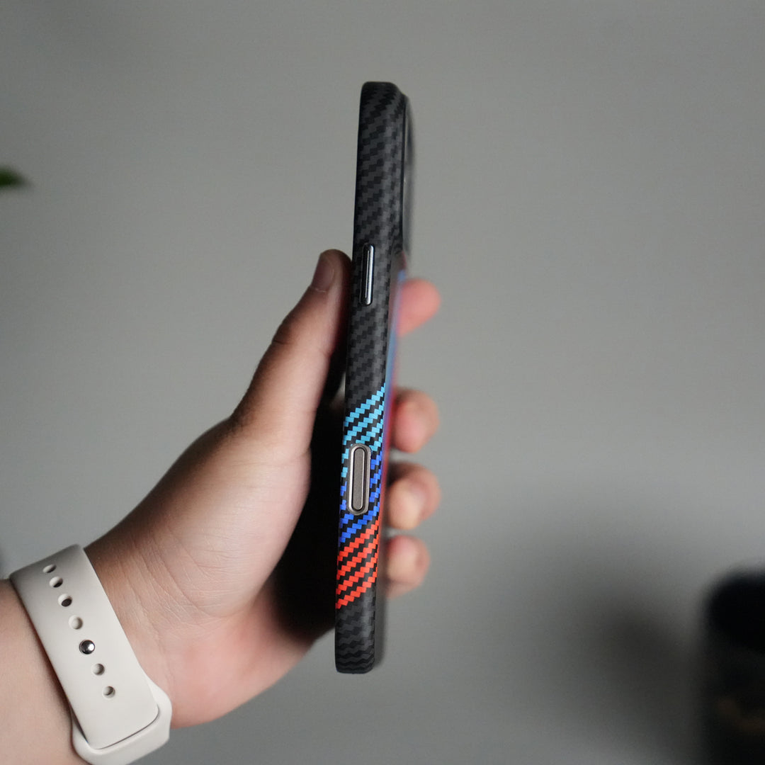 iPhone 17 Pro Carbon Fiber Texture Design Hard Pc MagSafe Case Cover CrossBlueRed