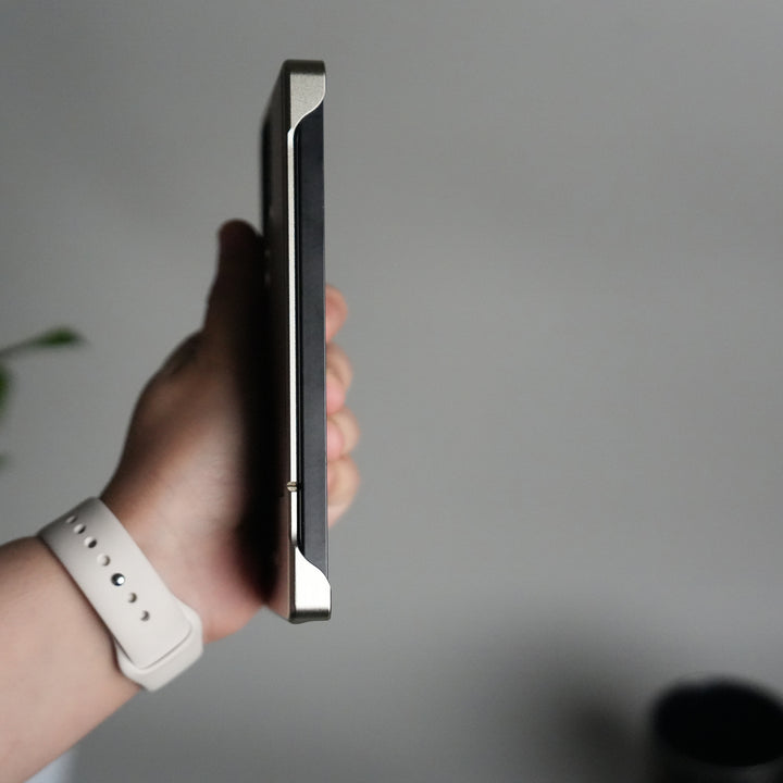 Galaxy S25 Ultra Magnetic Wooden Frameless Phone Case | Protective Shockproof Wireless Charging Cover