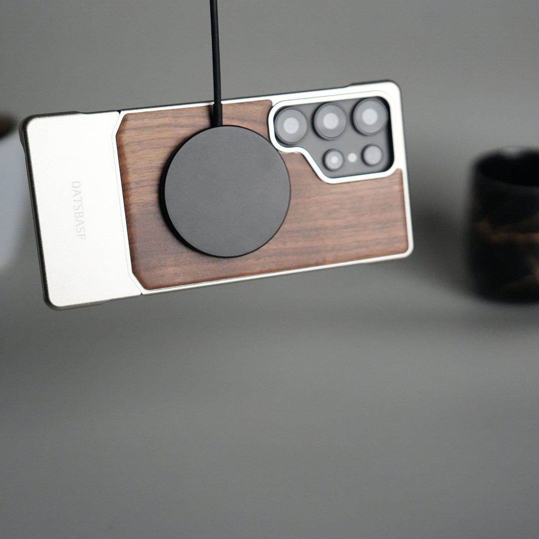 Galaxy S25 Ultra Magnetic Wooden Frameless Phone Case | Protective Shockproof Wireless Charging Cover
