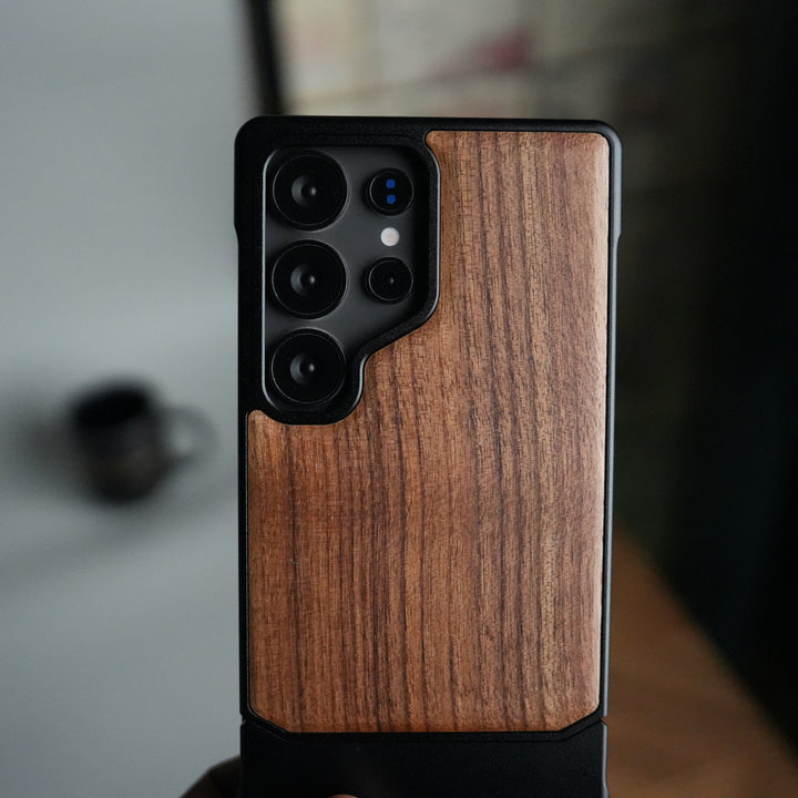 Galaxy S25 Ultra Magnetic Wooden Frameless Phone Case | Protective Shockproof Wireless Charging Cover