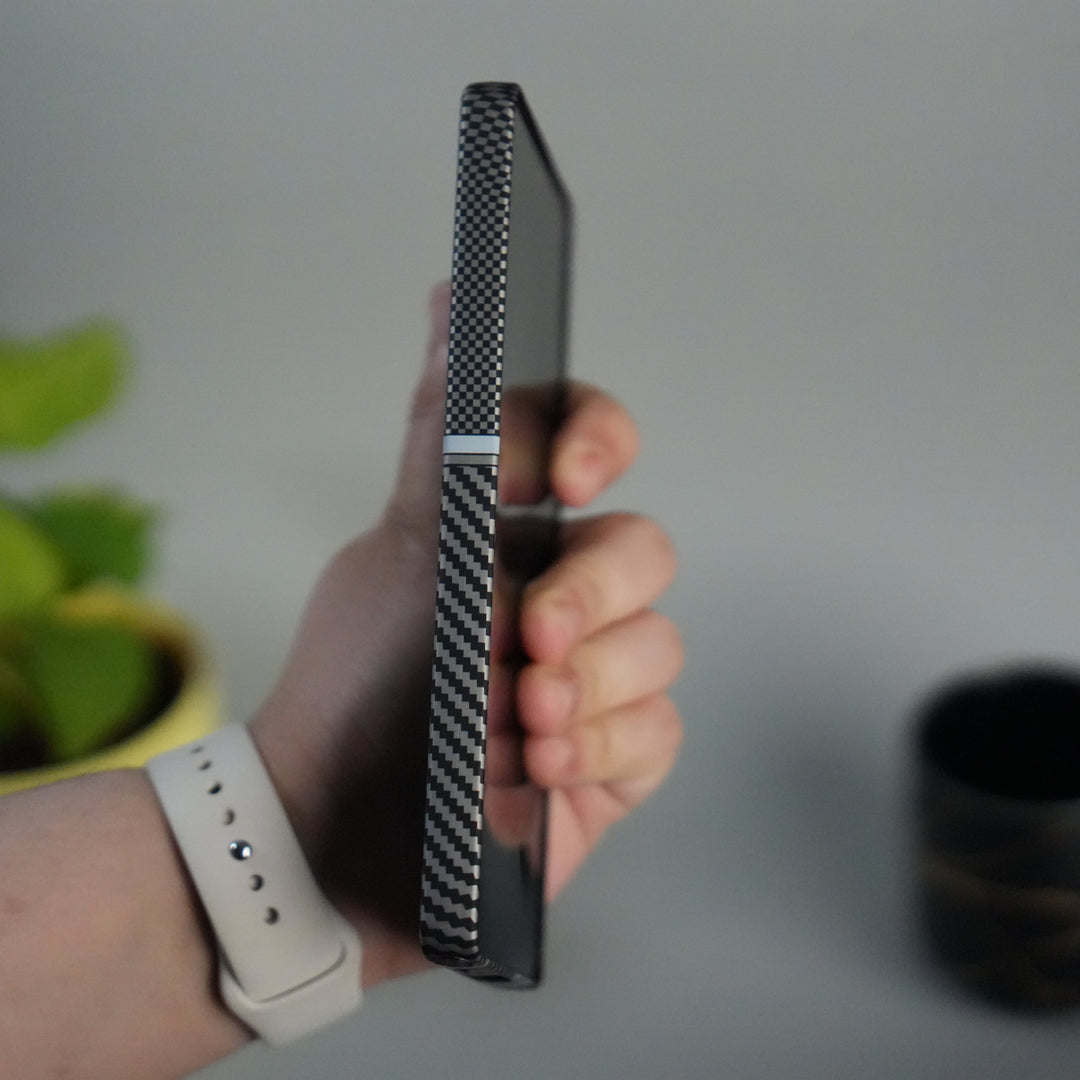 Galaxy S25 Ultra Carbon Fiber Texture Design Hard Pc MagSafe Case Cover MixLine Silver