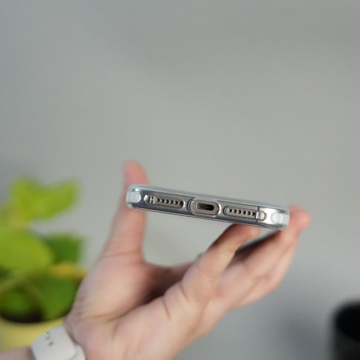 iPhone 17 Pro Max Transparent Soft Edge MagSafe Case Cover