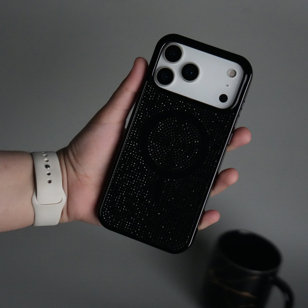 iPhone 17 Pro Max Luxury Diamond Case Cover