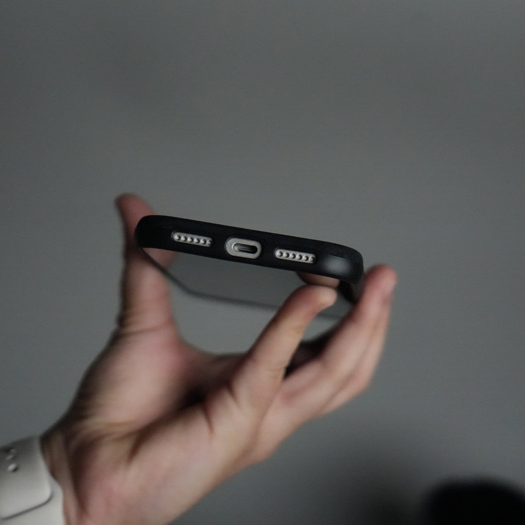 iPhone 17 Pro Max Elite Leather-Texture Case Cover