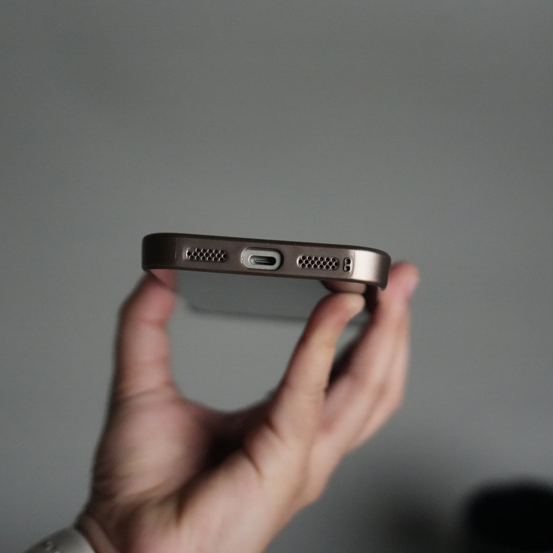 iPhone 17 Series Luxury GG Pattern PU Leather Case