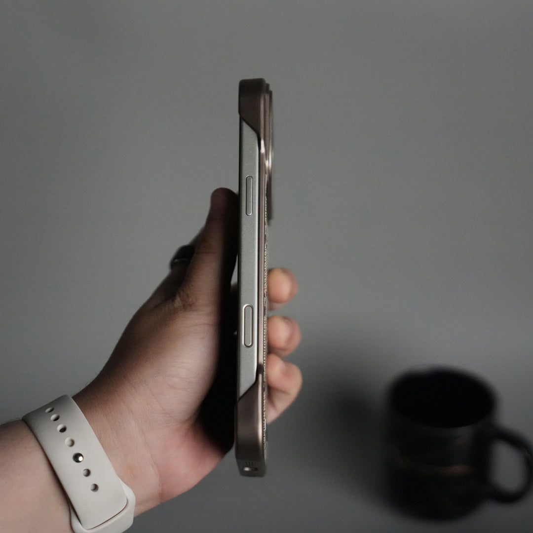 iPhone 17 Series Luxury GG Pattern PU Leather Case