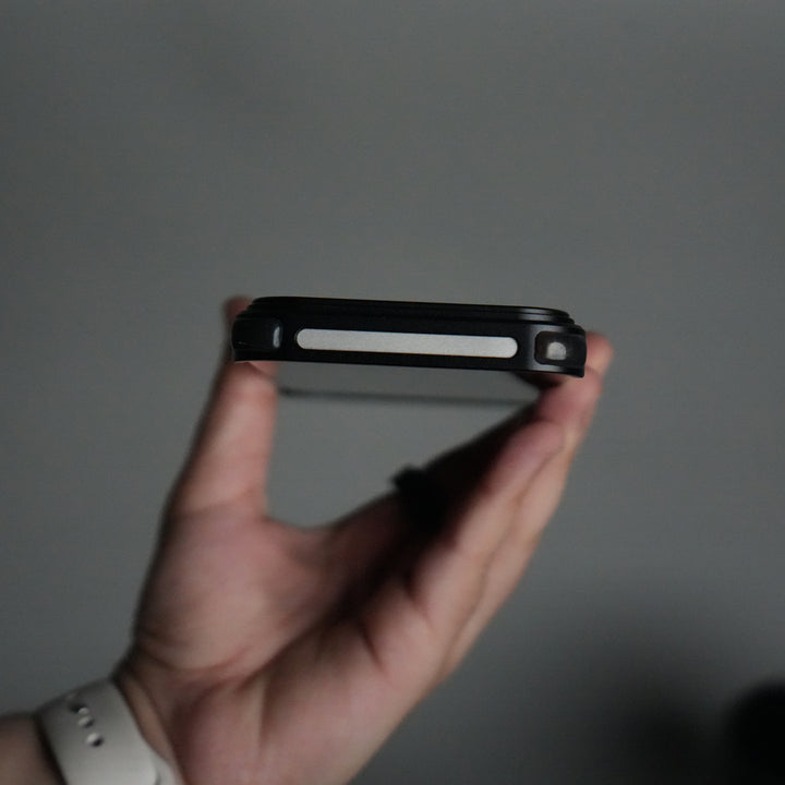 iPhone 17 Series Kevlar Fiber Texture Frameless Metal Kickstand Case