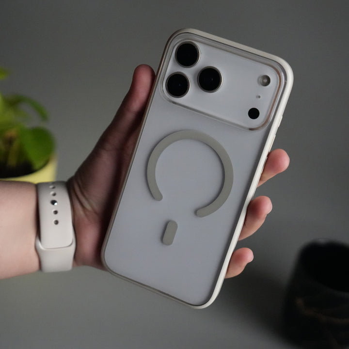 iPhone 17 Pro Max ClearView LumiEdge MagSafe Case | Transparent Cover