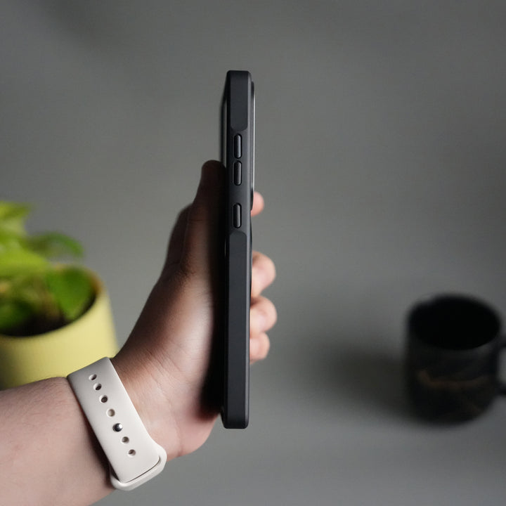 Galaxy S25 Ultra CarbonShield Metal Camera Ring and Rotating Stand Case