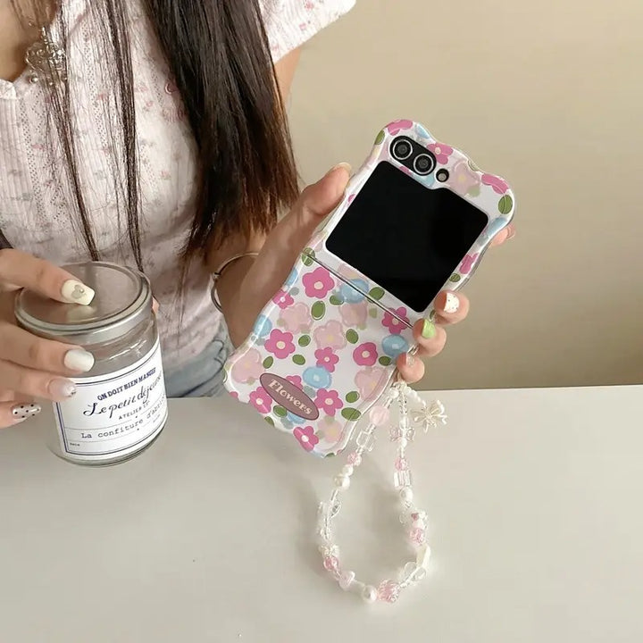 Samsung Galaxy Z Flip 6 Wavy Pink Flower Design Case Cover With Bow Pearl Bracelet