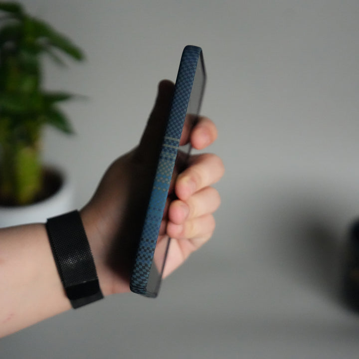 Galaxy S24 Carbon Fiber Texture Aramid Design Hard Pc MagSafe Case Cover | BlueGreen