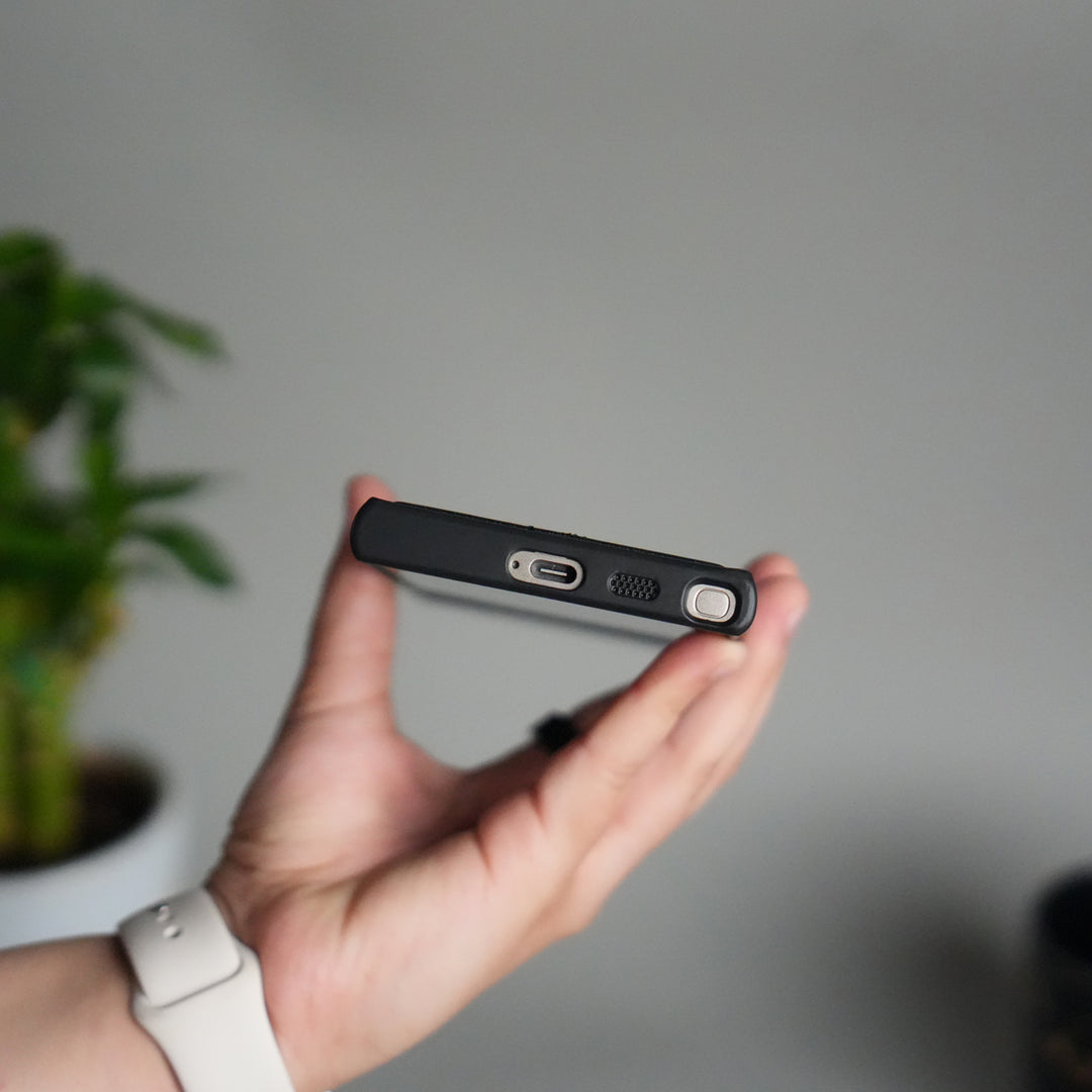 Galaxy S24 Ultra Leather Case | Luxury Metal Ring Stand Back Cover | Shockproof Protective Case