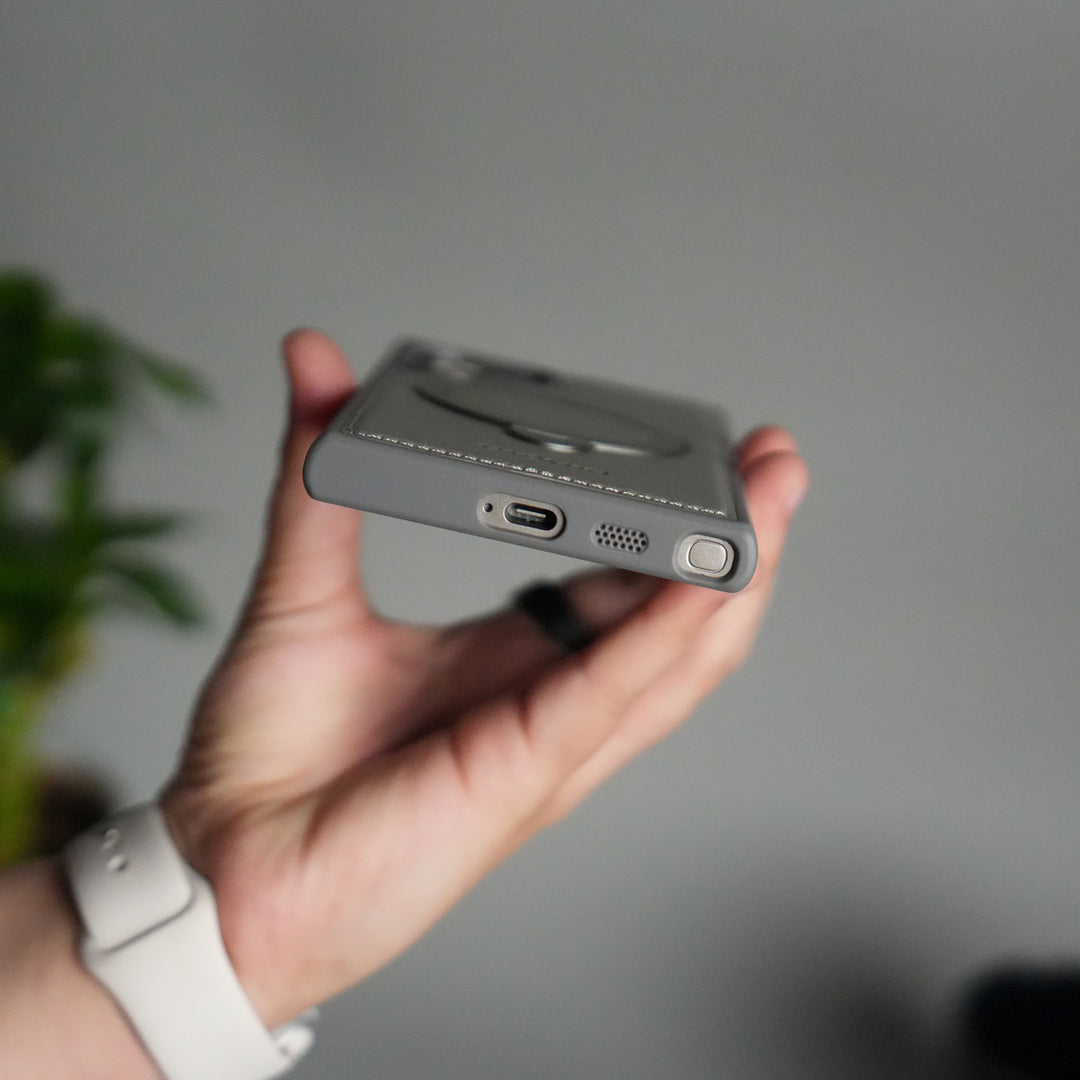 Galaxy S24 Ultra Leather Case | Luxury Metal Ring Stand Back Cover | Shockproof Protective Case