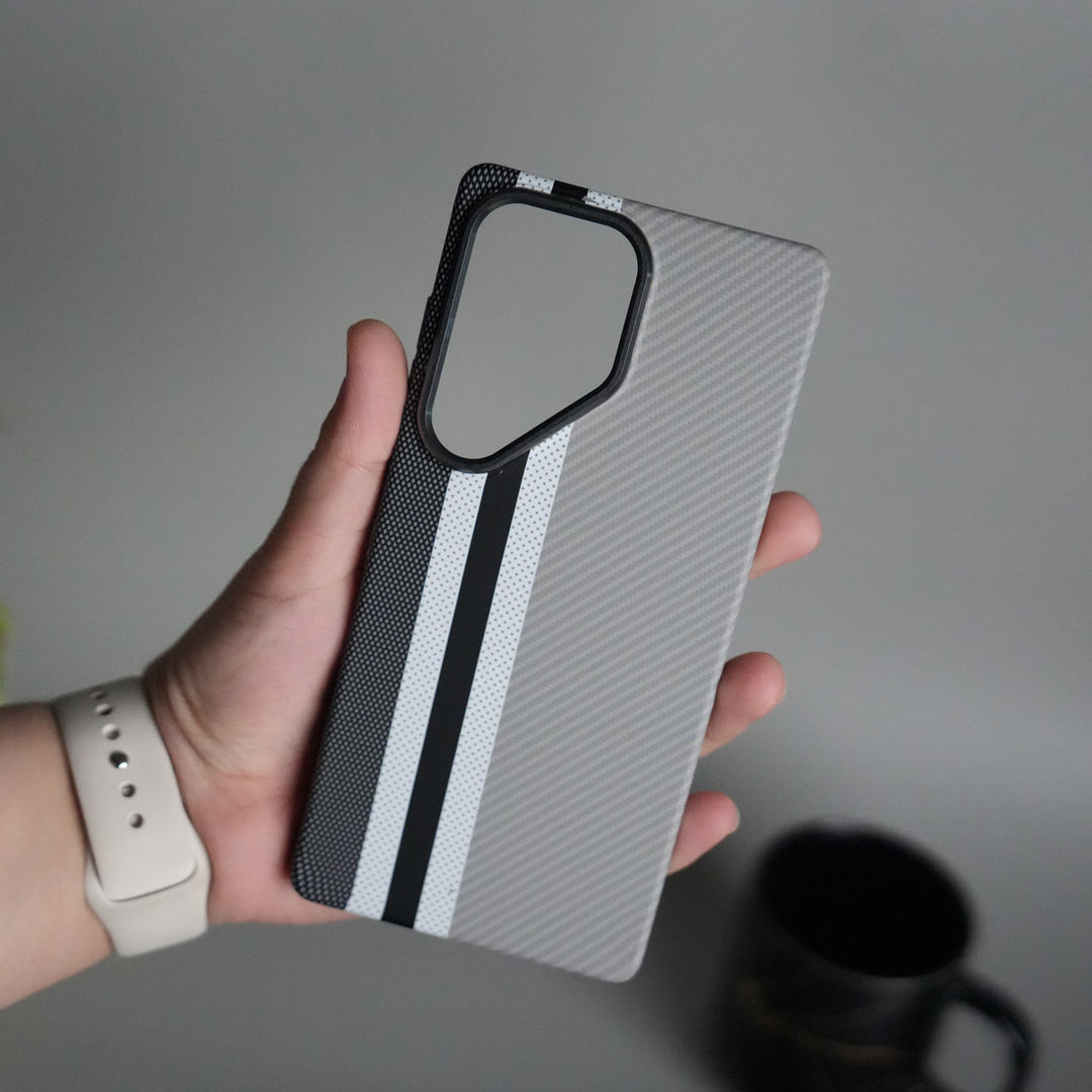 Galaxy S24 Ultra Series Carbon Fiber Texture Aramid Design Hard Pc MagSafe Cover | Stripe Design