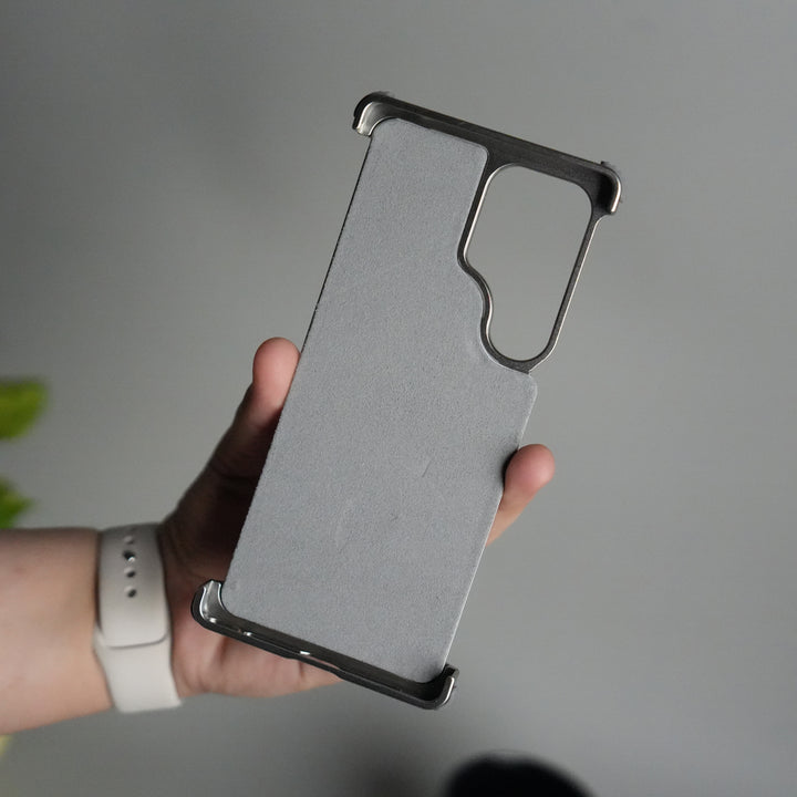 Galaxy S24 ultra Leather Frameless Metal Kickstand Case