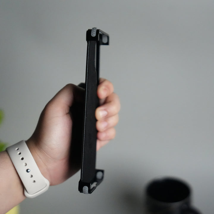 Galaxy S24 ultra Leather Frameless Metal Kickstand Case