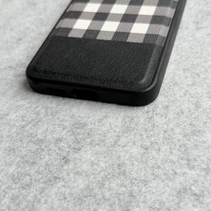  Galaxy S25 Plus Checks Leather Case With Detachable Magnetic Magsafe Card Holder Cover