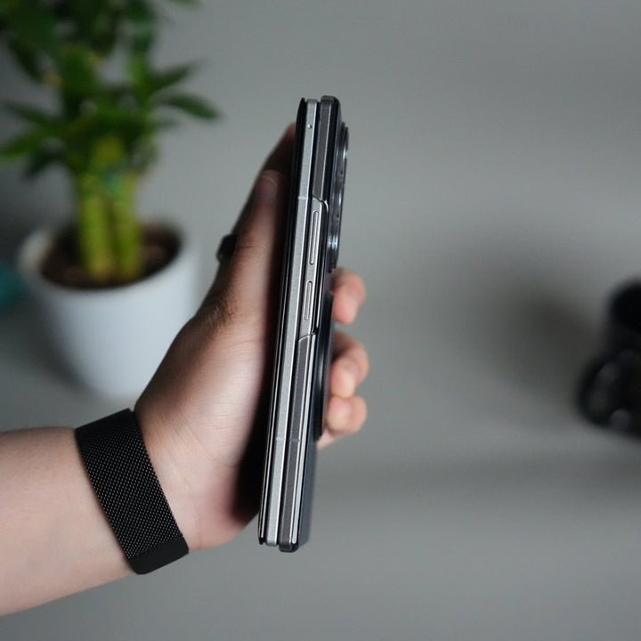 Galaxy Z Fold 5 Luxury Leather Rotating Ring Stand Case