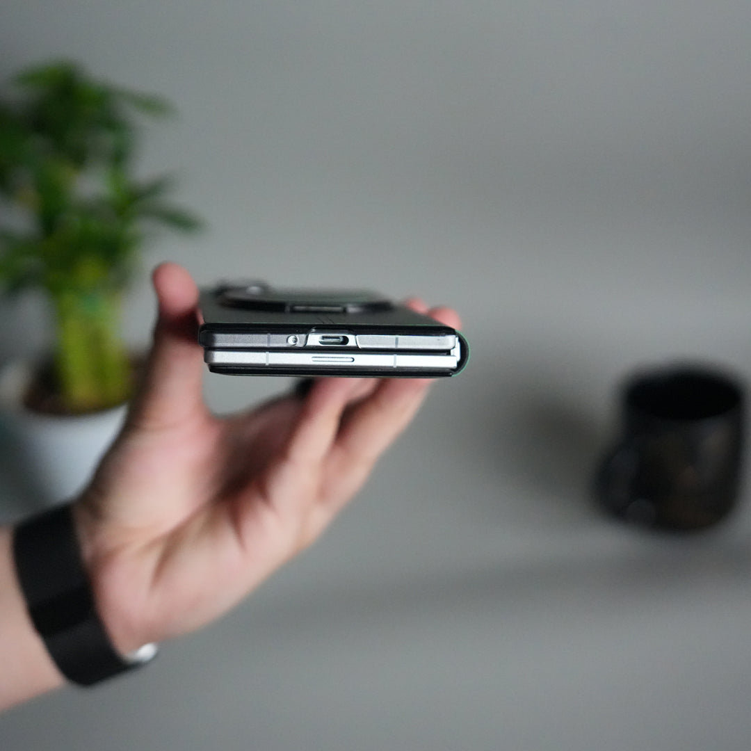 Galaxy Z Fold 5 Luxury Leather Rotating Ring Stand Case