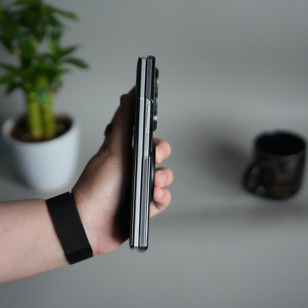 Galaxy Z Fold 5 Luxury Leather Rotating Ring Stand Case