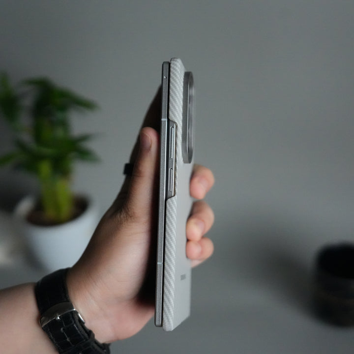 Galaxy Z Fold 7 Carbon Fiber Texture Back Case with Front Membrane | Ultra-Thin Protective Cover