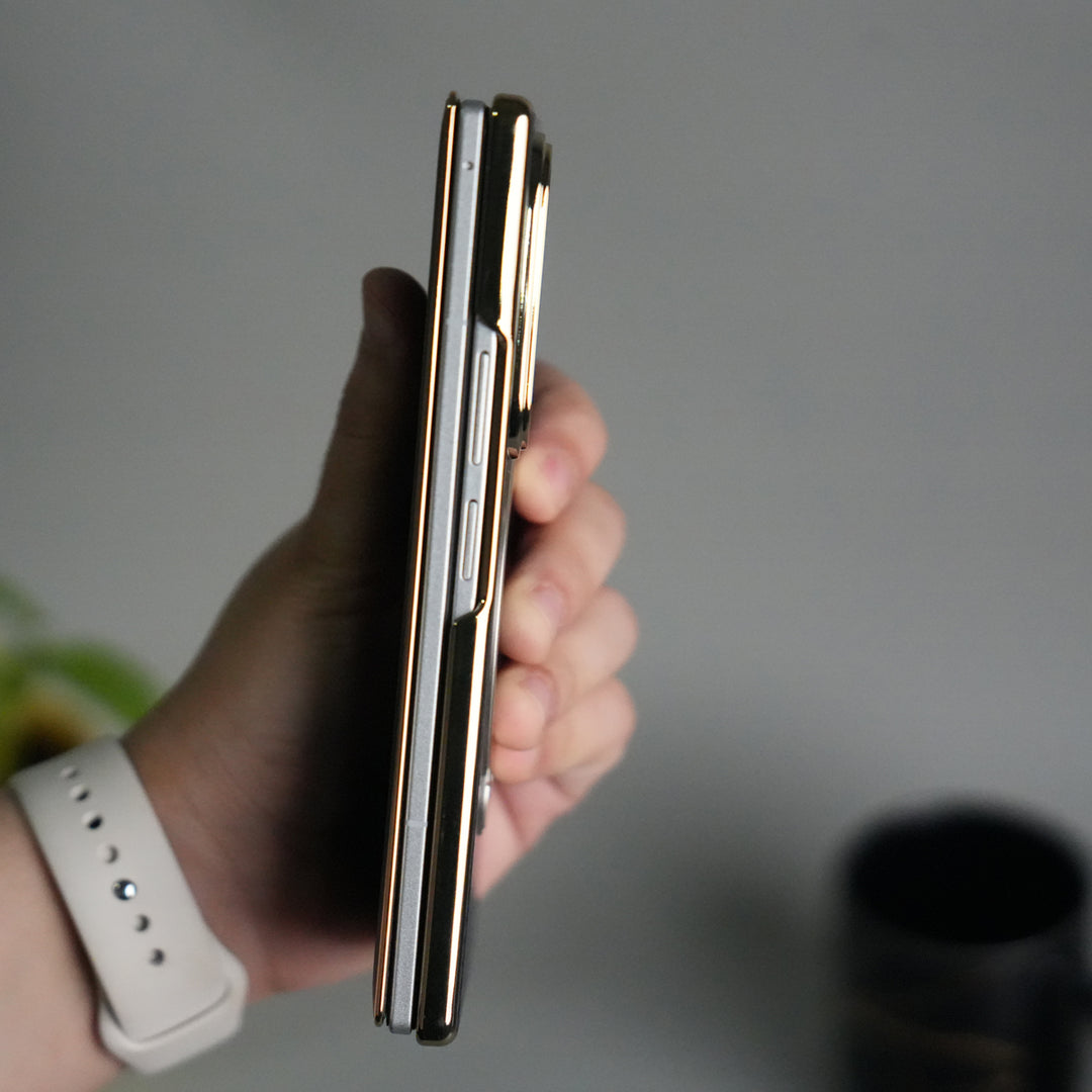 Galaxy Z Fold 7 Premium Carbon-Texture Ring Stand Flip Case | Metal Kickstand | Slim & Protective Cover