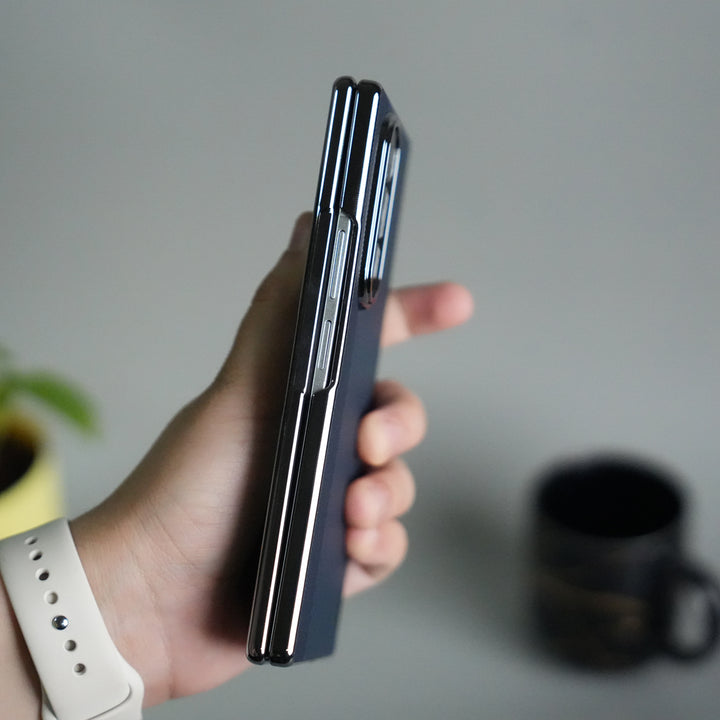 Galaxy Z Fold 7 Premium Fiber Stripe Design Slim Case Hinge Protection (Front + Back Cover)