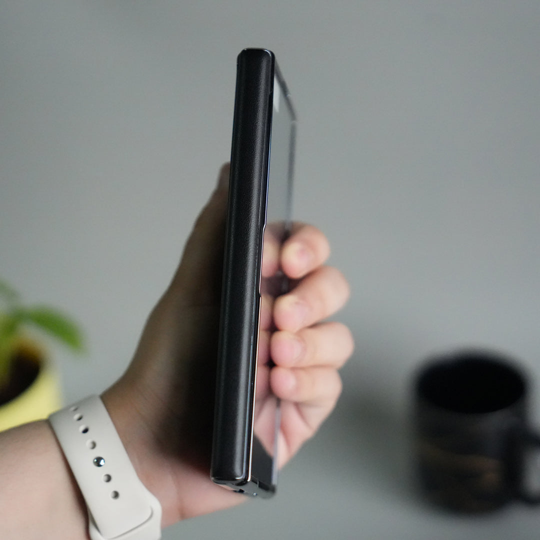 Galaxy Z Fold 7 Premium Fiber Stripe Design Slim Case Hinge Protection (Front + Back Cover)