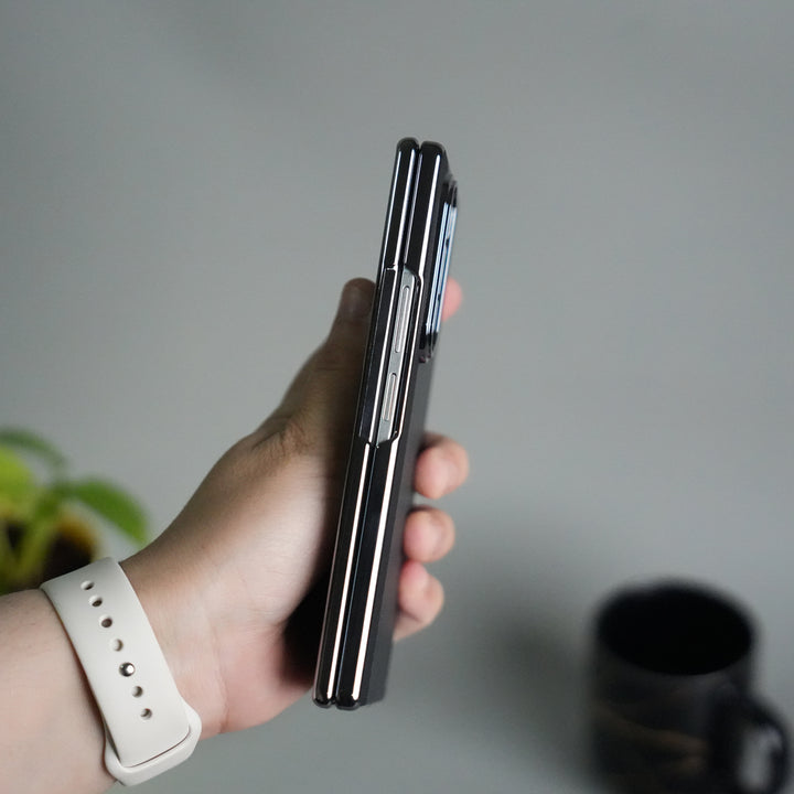 Galaxy Z Fold 7 Premium Fiber Stripe Design Slim Case Hinge Protection (Front + Back Cover)