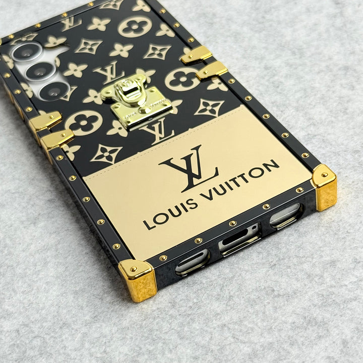 Samsung Galaxy S23 FE Luxury Brand Shiny Back Trunk Case Cover