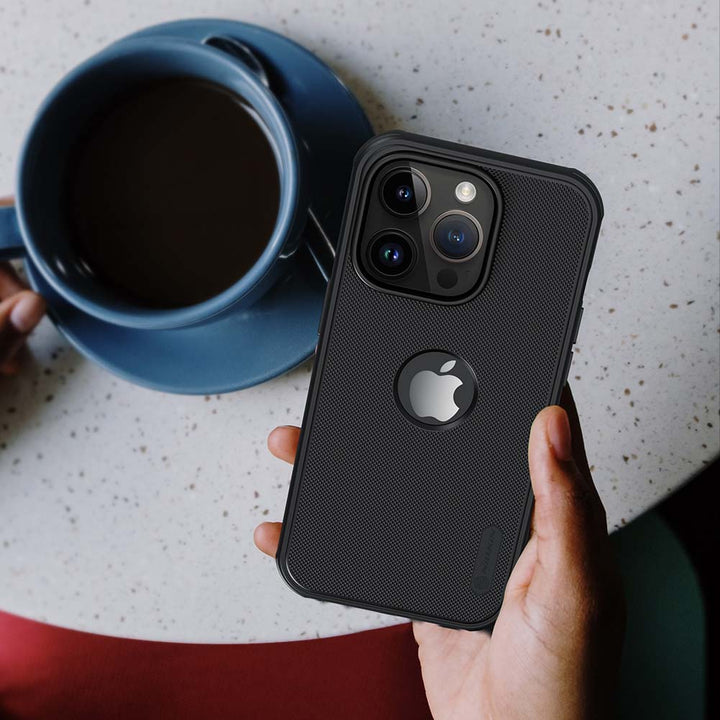 Nillkin Super Frosted Shield Pro Matte cover for iPhone - Black