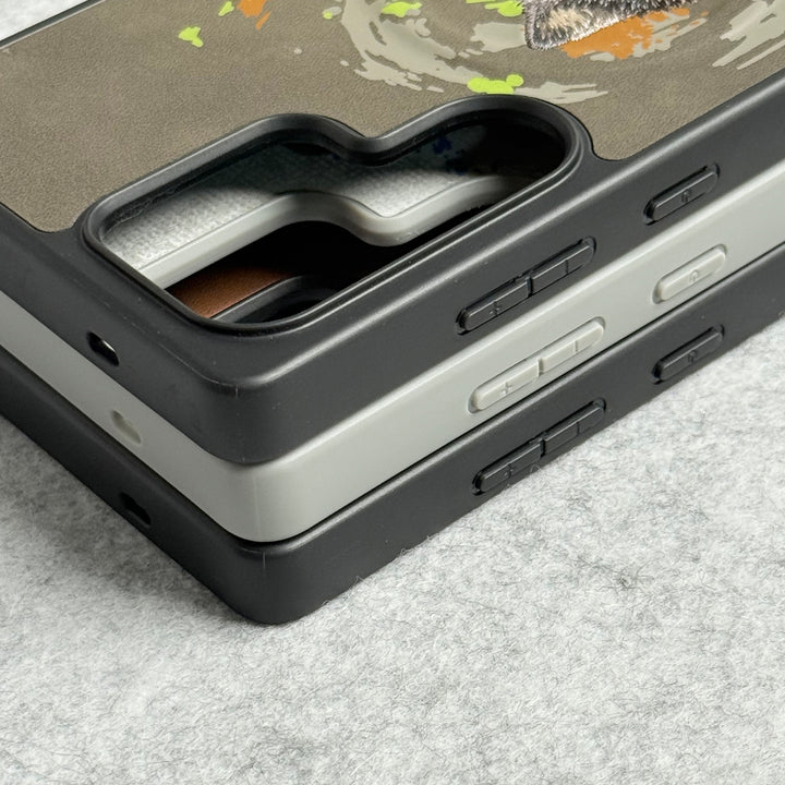 Samsung Galaxy S25 Ultra Wild Animal 3D Embroidery MagSafe Case