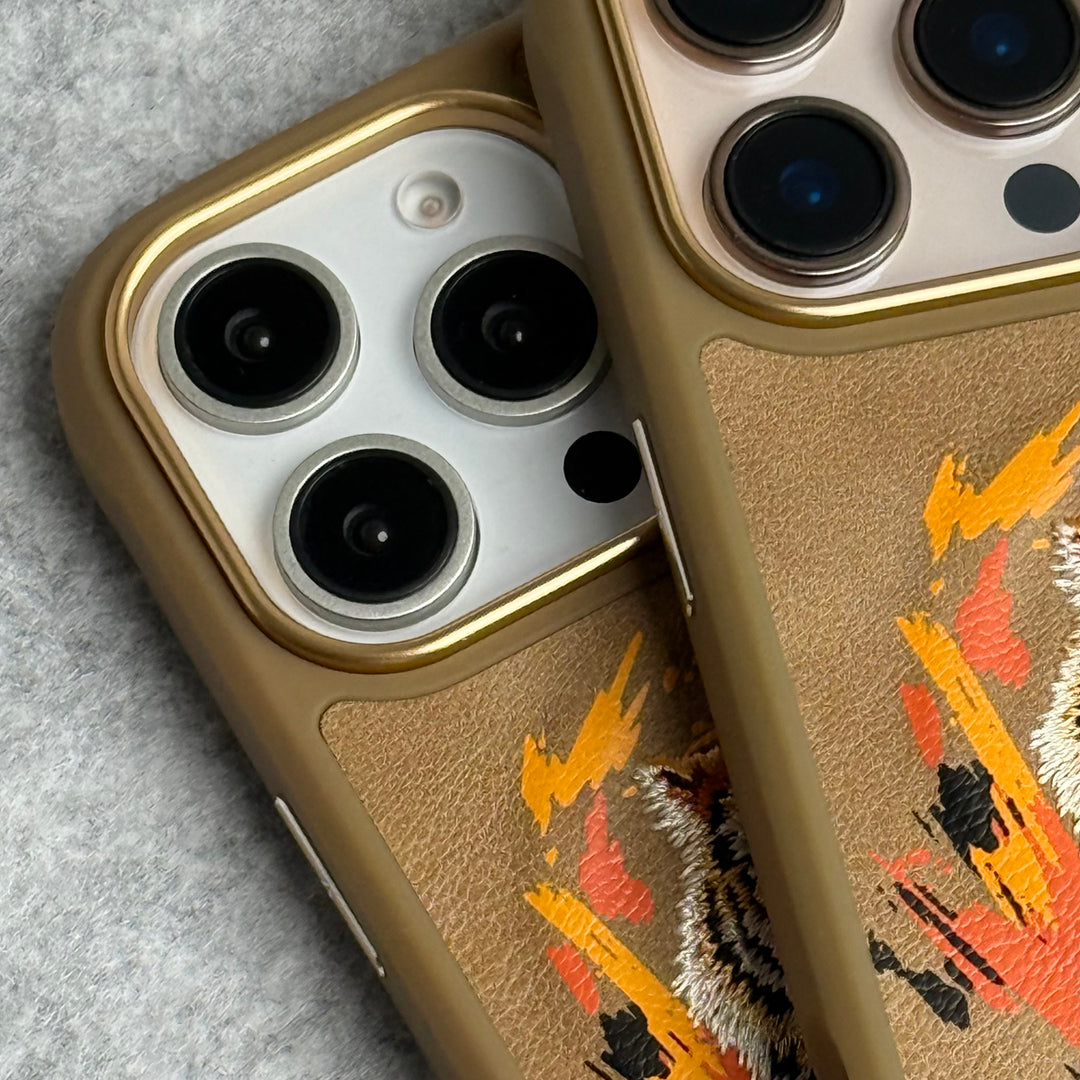 iPhone 16 Pro Max / iPhone 16 Pro Wild Animal 3D Embroidery Tiger Face MagSafe Case