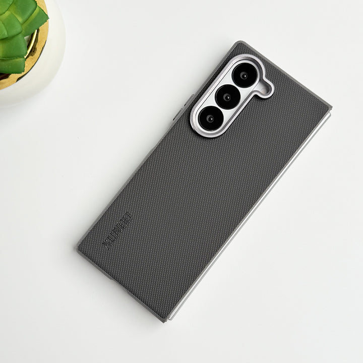 Samsung Galaxy Z Fold 6  Dotted Texture Cover