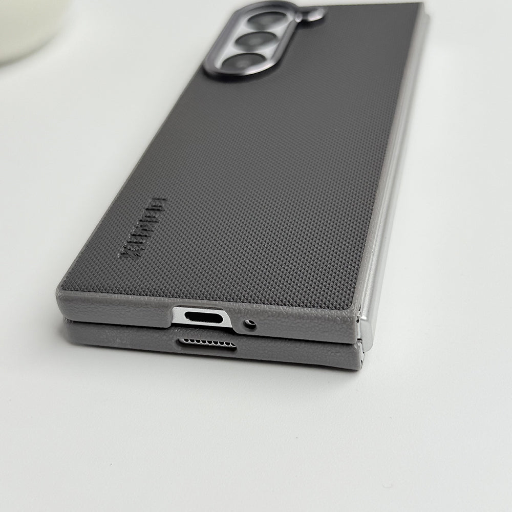 Samsung Galaxy Z Fold 6  Dotted Texture Cover