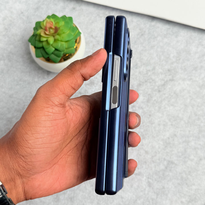 Samsung Galaxy Z Fold 6 Chrome Plating front Glass Protection Hinge Case Folding Cover